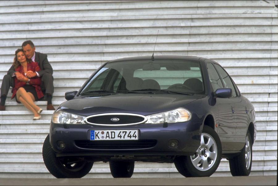  Ford Mondeo 1996 года  (фото 30 из 53)